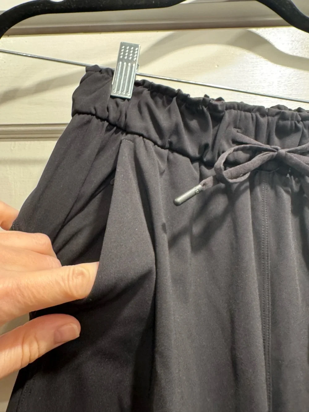 Lululemon Stretch High Rise Jogger Black Athletic Athleisure Outdoor Hiking Gym - Picture 5 of 11
